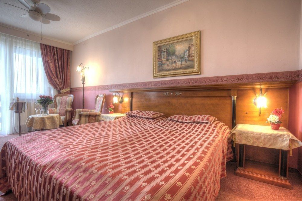 Grand Hotel Residence Boutique Hotel With Privat Wellnes (Adults Only) Piest'any Exterior foto