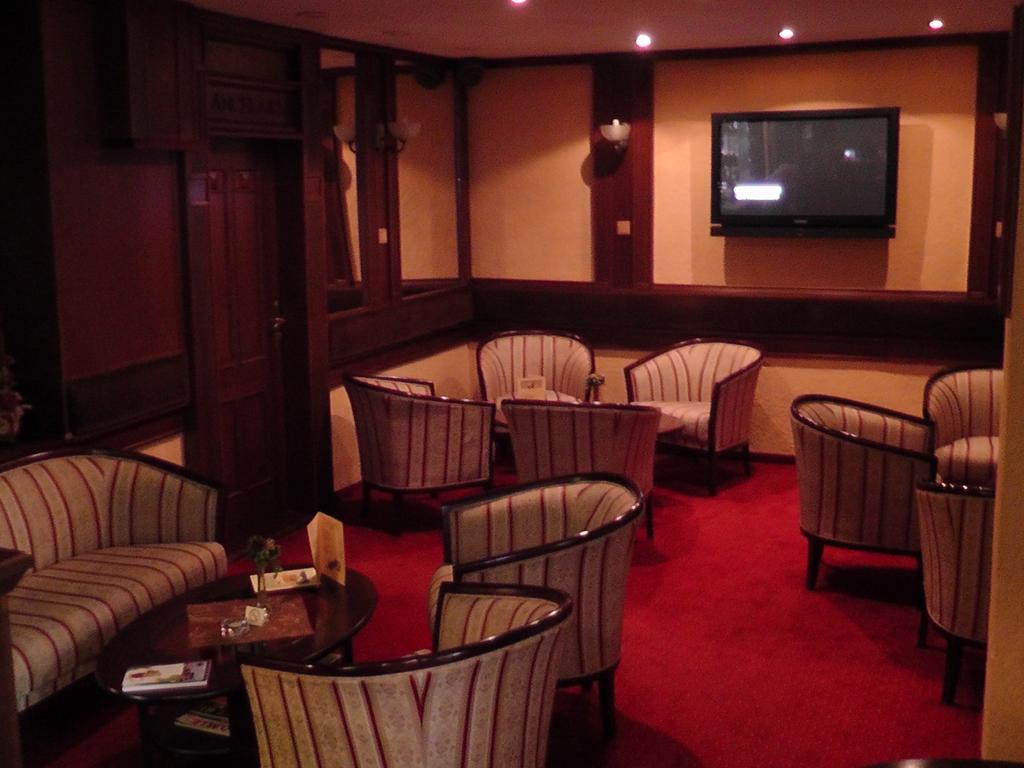 Grand Hotel Residence Boutique Hotel With Privat Wellnes (Adults Only) Piest'any Exterior foto