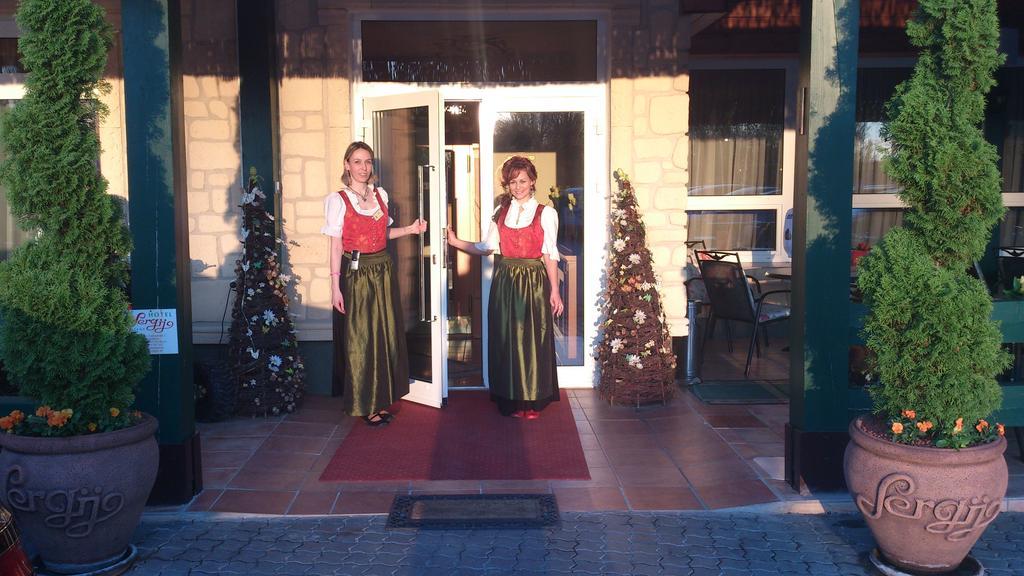 Grand Hotel Residence Boutique Hotel With Privat Wellnes (Adults Only) Piest'any Exterior foto